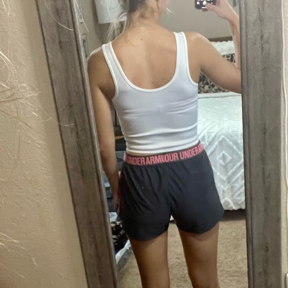 2 pairs Under Armour shorts - Picture 4 of 5